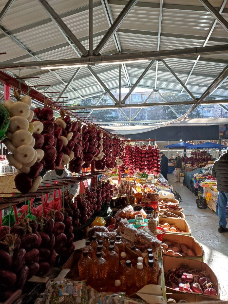 Ялтинский рынок