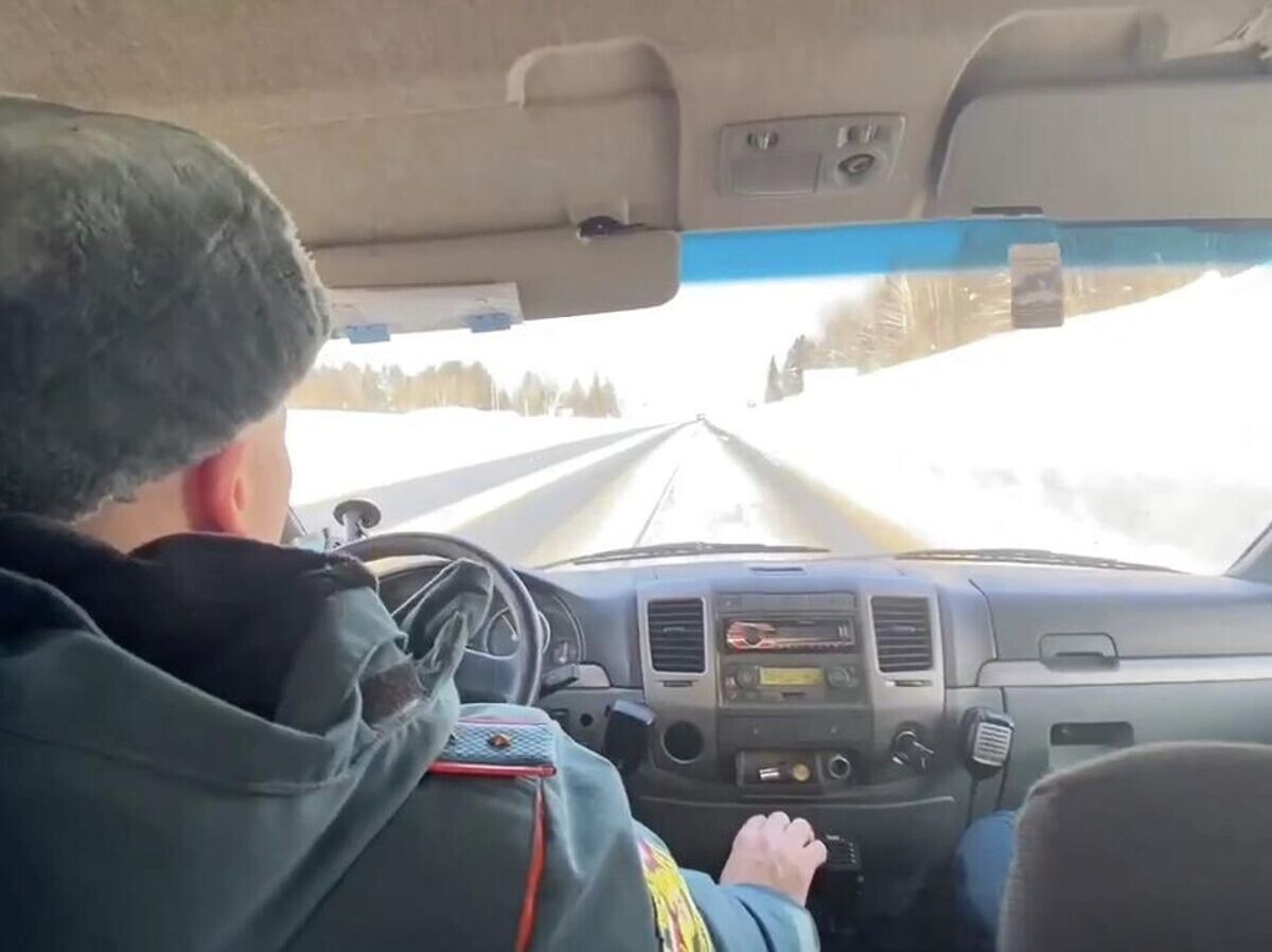    Оперативная группа ГУ МЧС России по Пермскому краю следует к месту проведения поисково-спасательных работ | © МЧС Пермского края/MAX