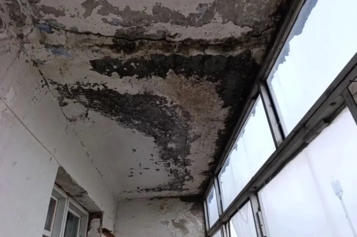    Мэрию Махачкалы по жалобам жителей заставили ускорить капремонт пятиэтажки