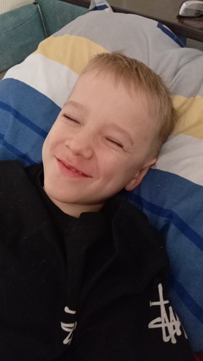 Именно с лицом моего Коляшки написана эта публикация 