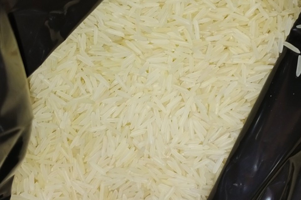    Крупную партию риса не пустили в Северную столицу. Фото: 178.fsvps.gov.ru