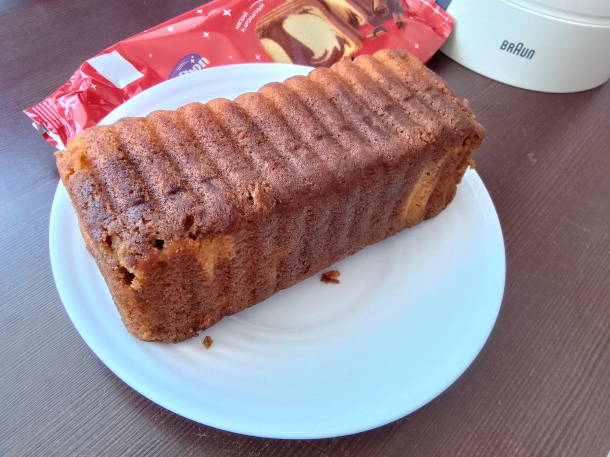 Ну, как с тортом... У нас в магазине это называется кекс за 60 рублей