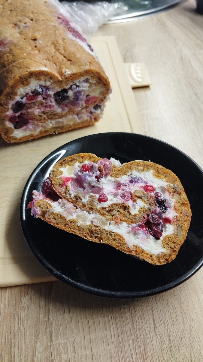 Даже сладенького для гостей заготовили)))