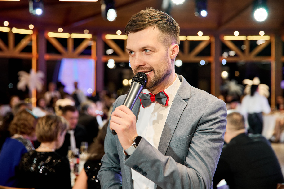 Александр Кузьмин - ведущий мероприятий