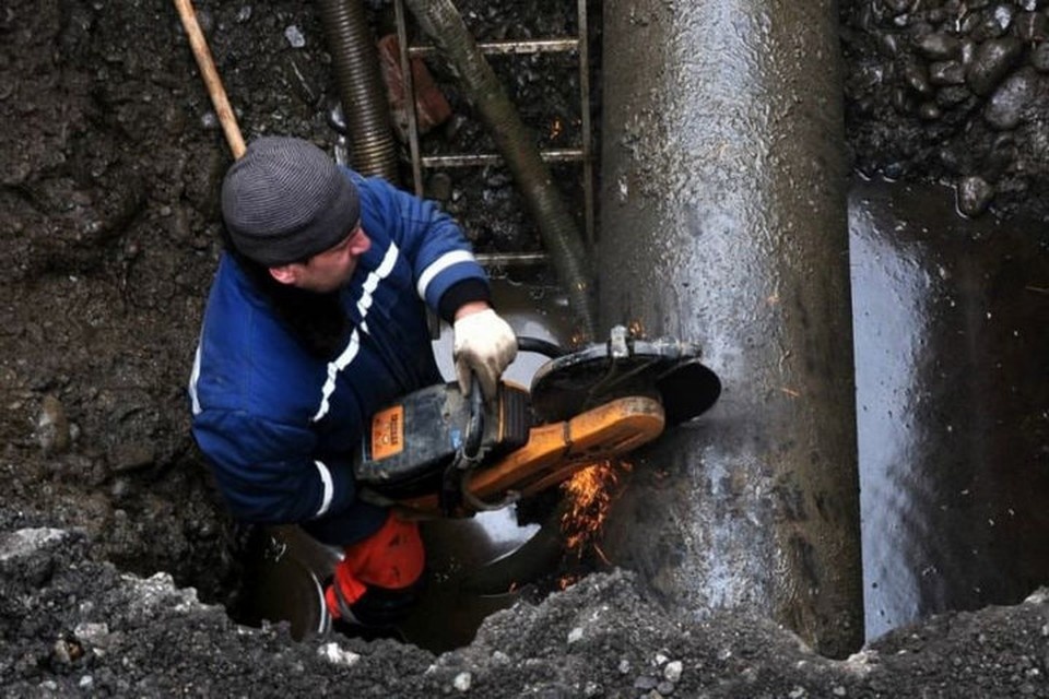    Центр занятости города Снежное помог участнику СВО трудоустроиться на коммунальное предприятие. Фото: РЦЗ