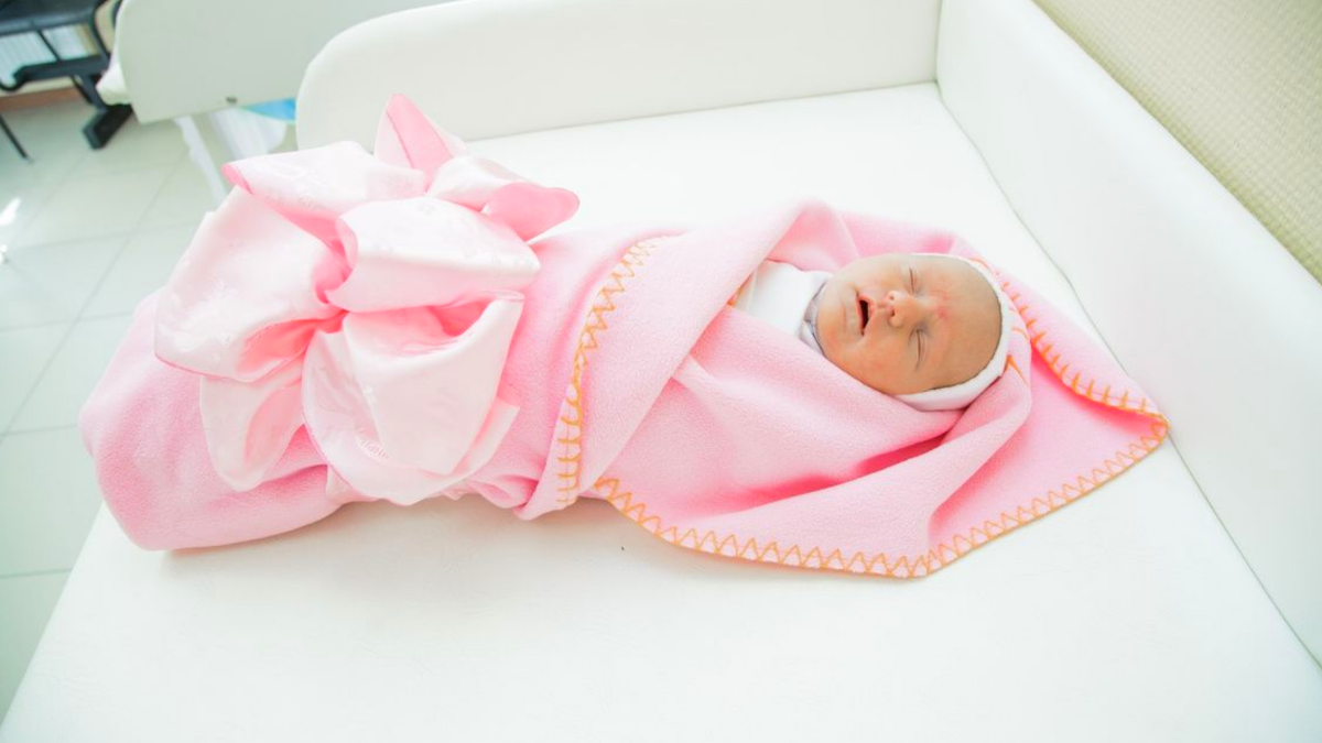 ХОТЕЛА СУДИТЬСЯ С РОДДОМОМ… А ОСТАНОВИЛ МУЖ