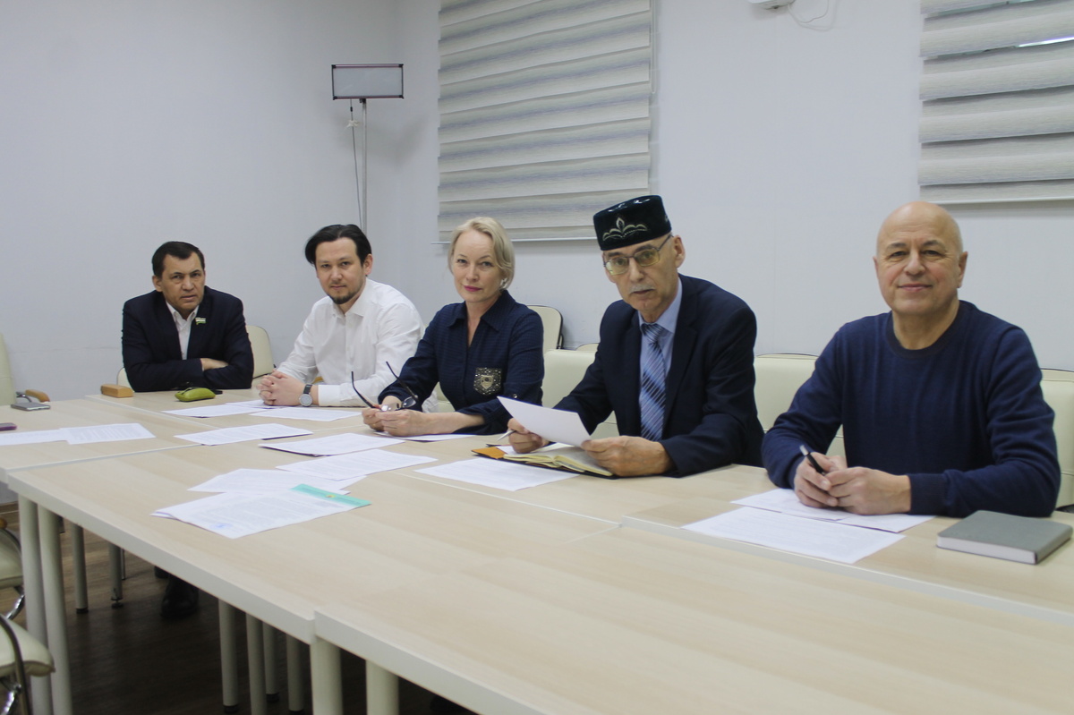      Бөек Тукайның туган көненә туры китереп