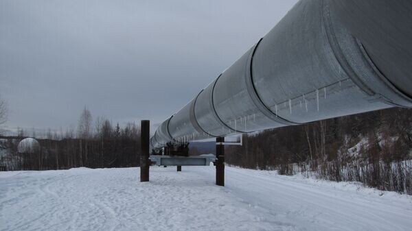    CC BY 2.0 / Brian Cantoni / Pipeline