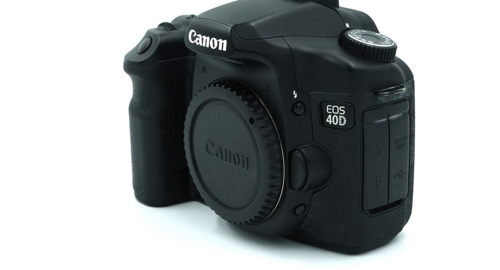 Фотоаппарат Canon EOS 40d