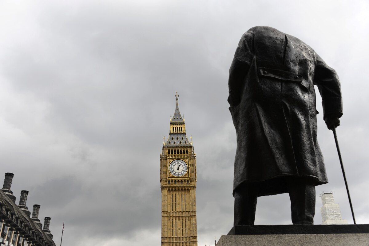    Черчиль памятник Лондон GLP