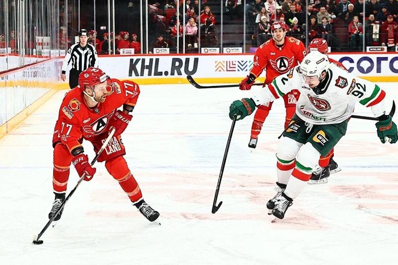    Фото: пресс-служба ХК «Автомобилист» / Момент матча