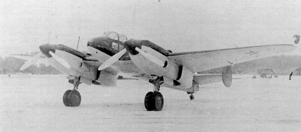 Ближний бомбардировщик ББ-22.Взято с http://war-russia.info/index.php/nomenklatura-vooruzhenij/345-aviatsiya/blizhnie-frontovye-bombarbirovshchiki/1538-blizhnij-bombardirovshchik-bb-22-yak-4-ya-17-1939g