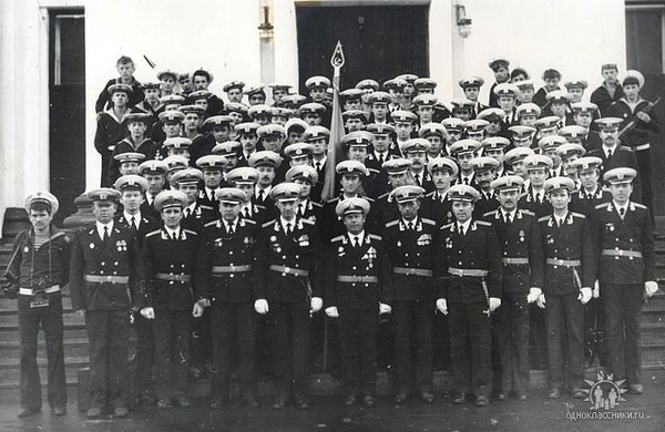 Прощальное построение 134 ОГДРАЭ. Конечно на фото не весь личный состав, но большинство. 