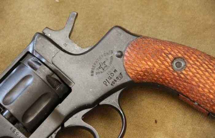 Были у Нагана и другие проблемы. /Фото: forum.guns.ru.