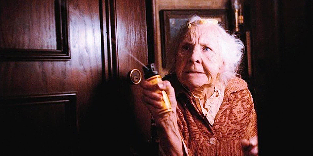 Соседка с «приветом» — неожиданный бонус к новой квартире 🏢😱