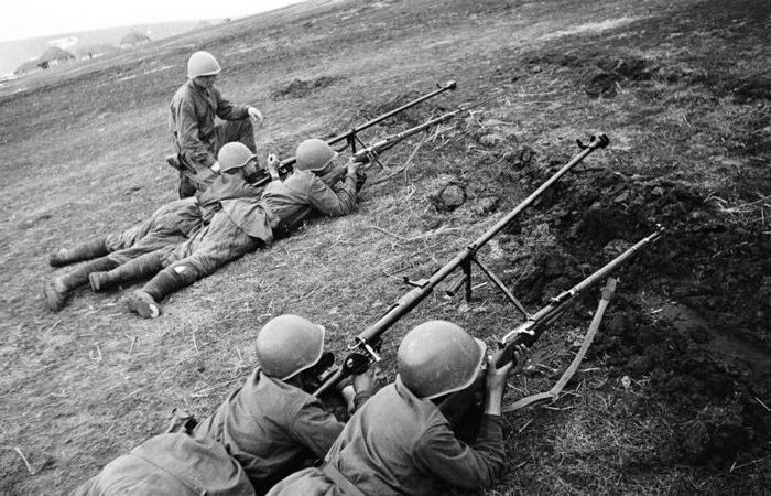 Почему ПТРС-41 продолжали использовать даже после модернизации немецких танков