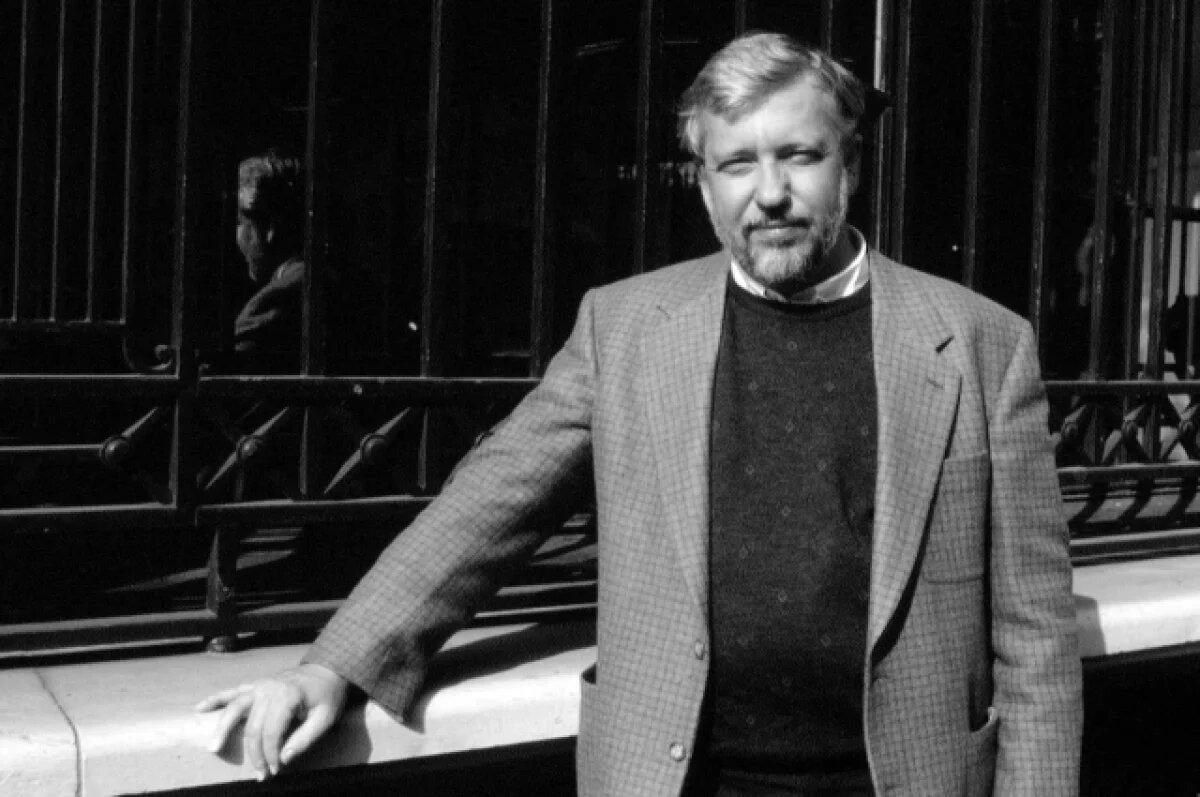    Скончался автор книжного цикла «Песни Гипериона» Дэн Симмонс