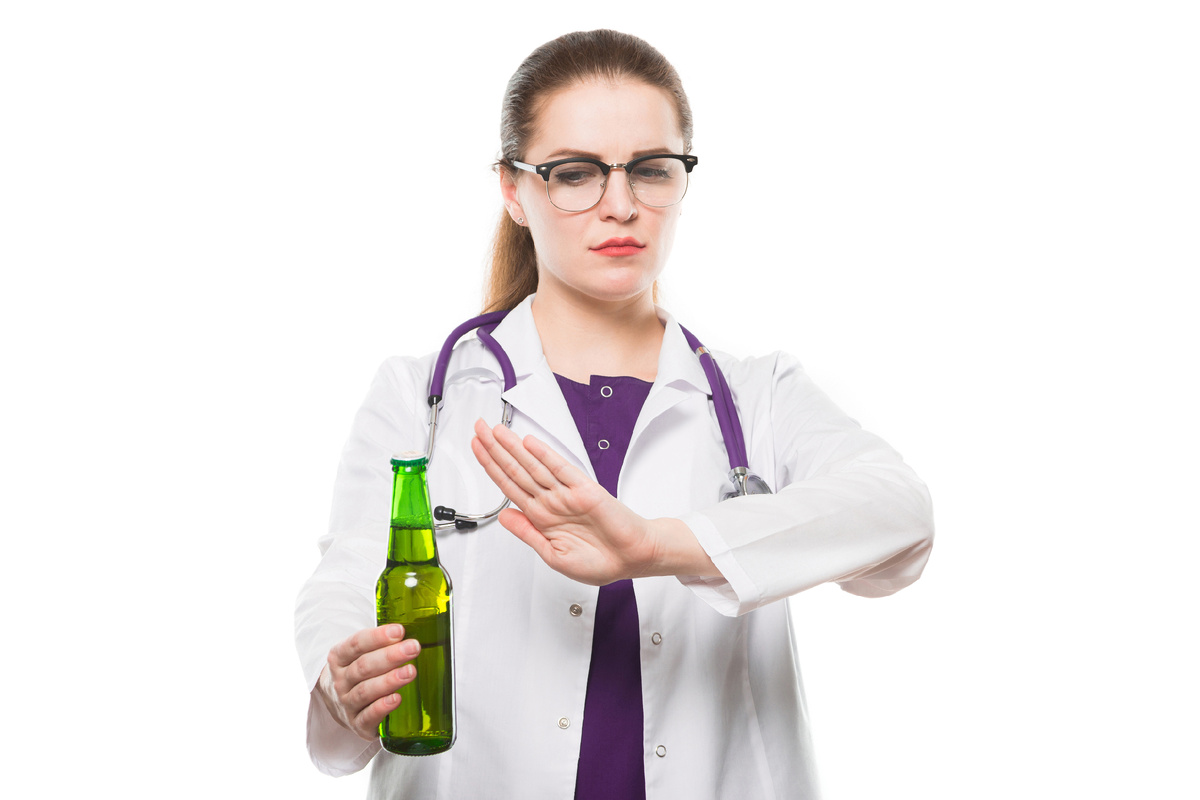 Кодирование от алкоголя: что важно знать заранее (источник изображения: freepik.com)