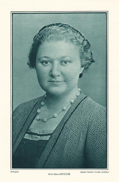   Вера Менчик (Фото: Студия Герберта Вандика, 1933,  www.chesshistory.com)