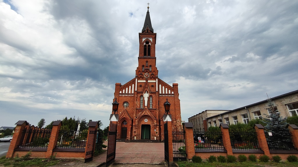 Поставы. Костёл Святого Антония Падуанского. Фото автора