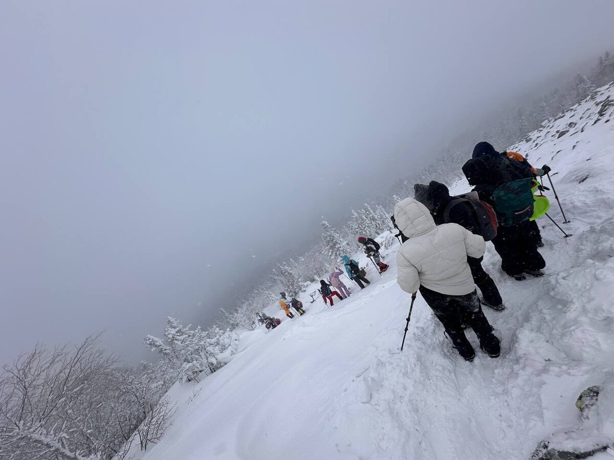 Снег, склон, Сихотэ Алинь.