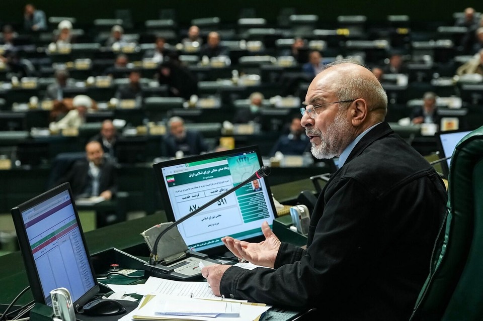    Глава МИД Омана заявил о согласии Ирана на сделку с США по запасам обогащенного урана GLOBAL LOOK PRESS