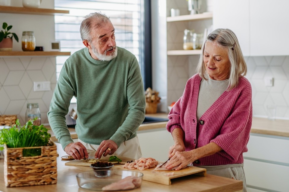    Просто добавь белка: врач объяснила, как разнообразить рацион для сохранения силы мышц. Фото: Halfpoint/Shutterstock/Fotodom