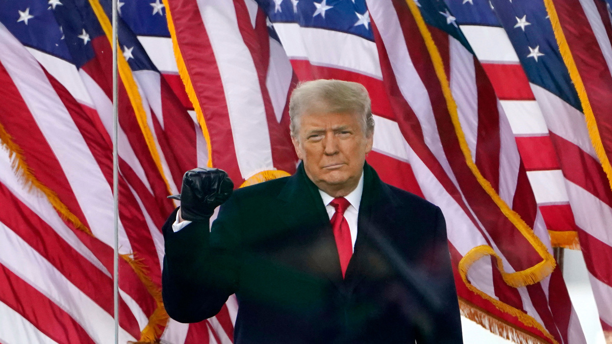    Дональд Трамп флаг USA Donald Trump AP