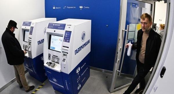 Что делать в случае кражи денег со счета? Юрист назвал алгоритм действий