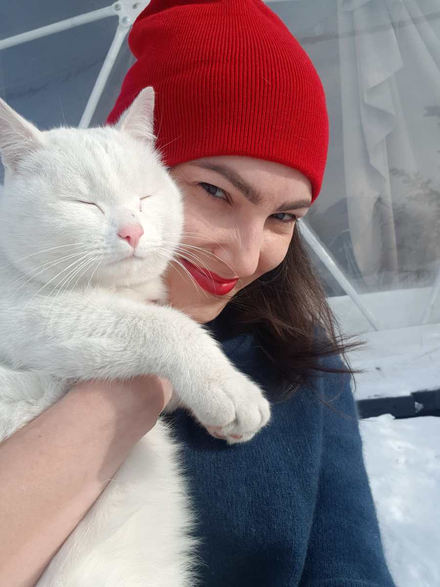 Местный алтайский котяра.