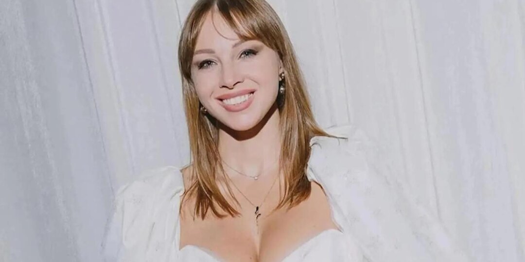 Полина Диброва призналась, что хочет родить ребенка Роману Товстику