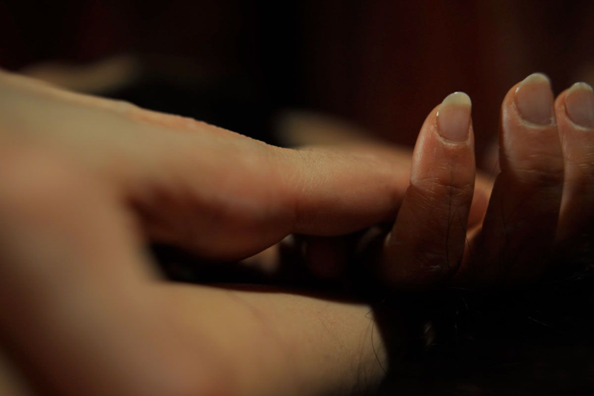 Любовь — это не фантазия, а реальность: с немытой посудой, утренним дыханием и усталостью после работы