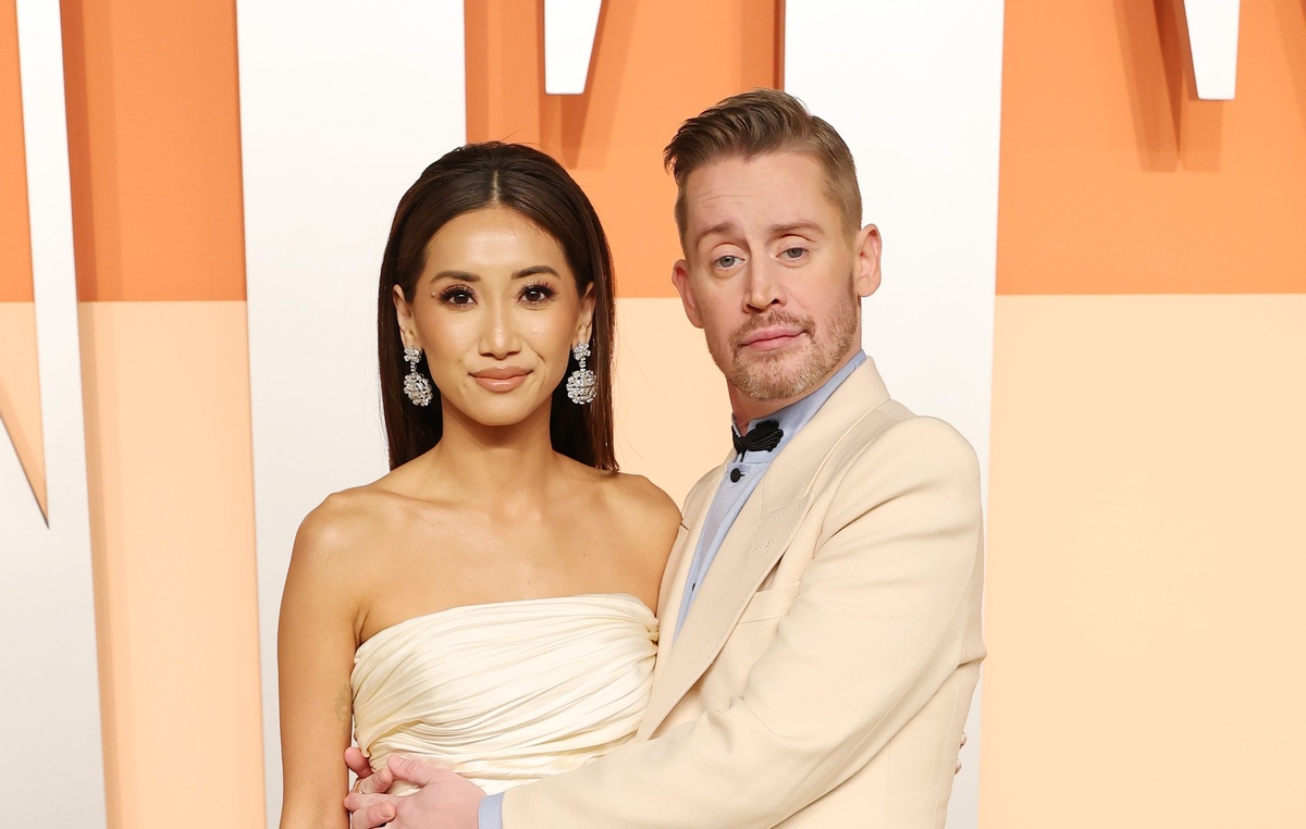 Калкин и Сонг.  фото: яндекс.