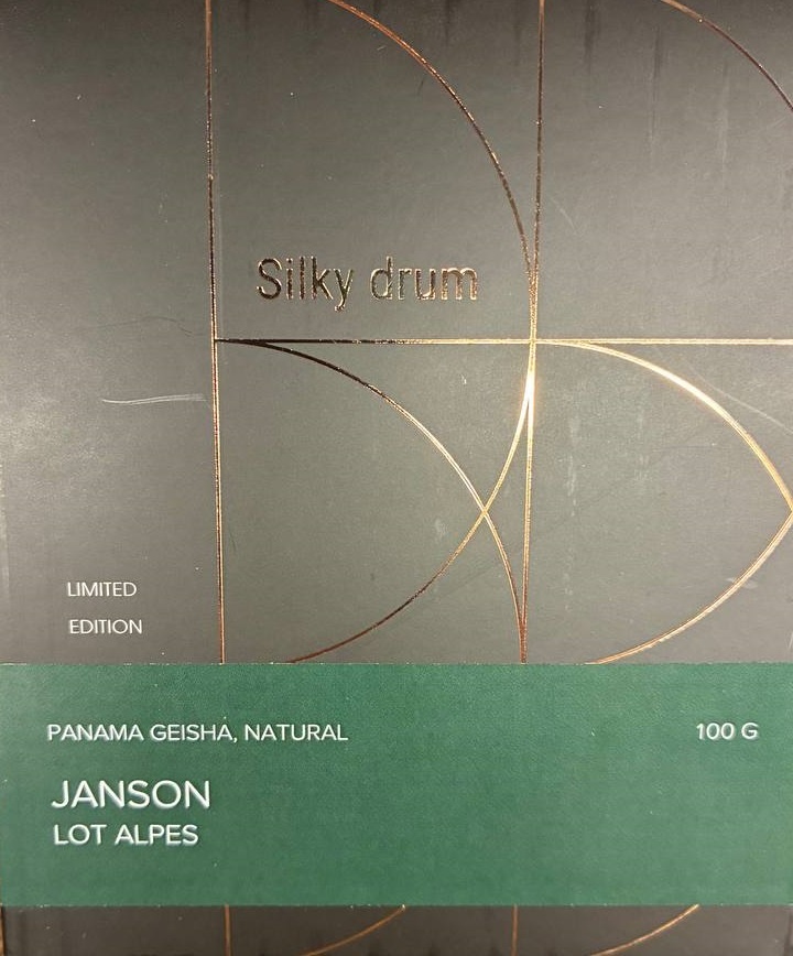 Что обещают: манго, красный виноград, персик, личи, тростниковый сахар