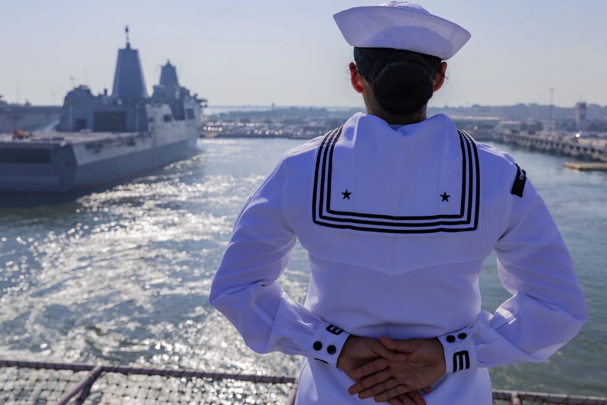    Seaman Paige Brown / Zuma / TASS