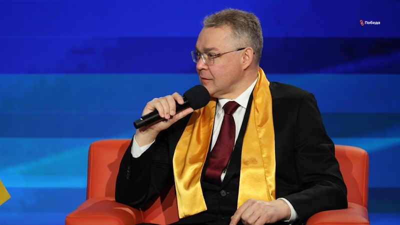    Глава Ставрополья провёл «Открытый диалог» в Москве Фото: Дмитрий Ахмадуллин / / ИА «Победа26»