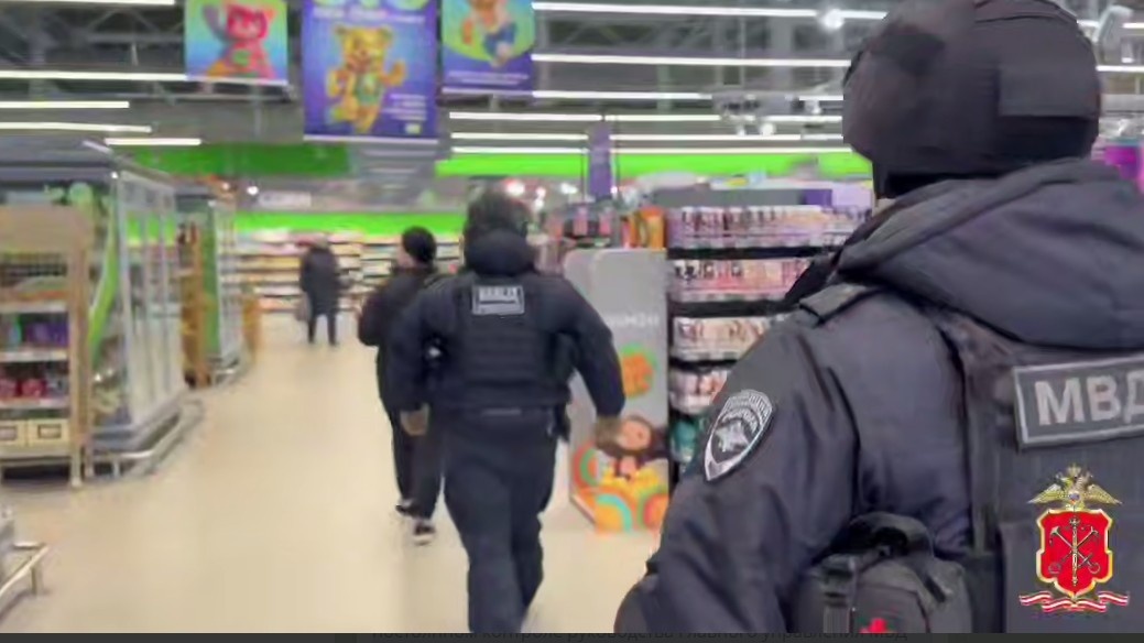    Санкт-Петербург мигранты магазин проверка