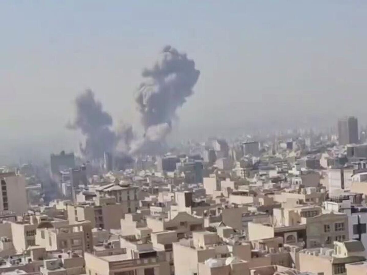    Дым на месте израильского удара по Тегерану | © Кадр видео из соцсетей