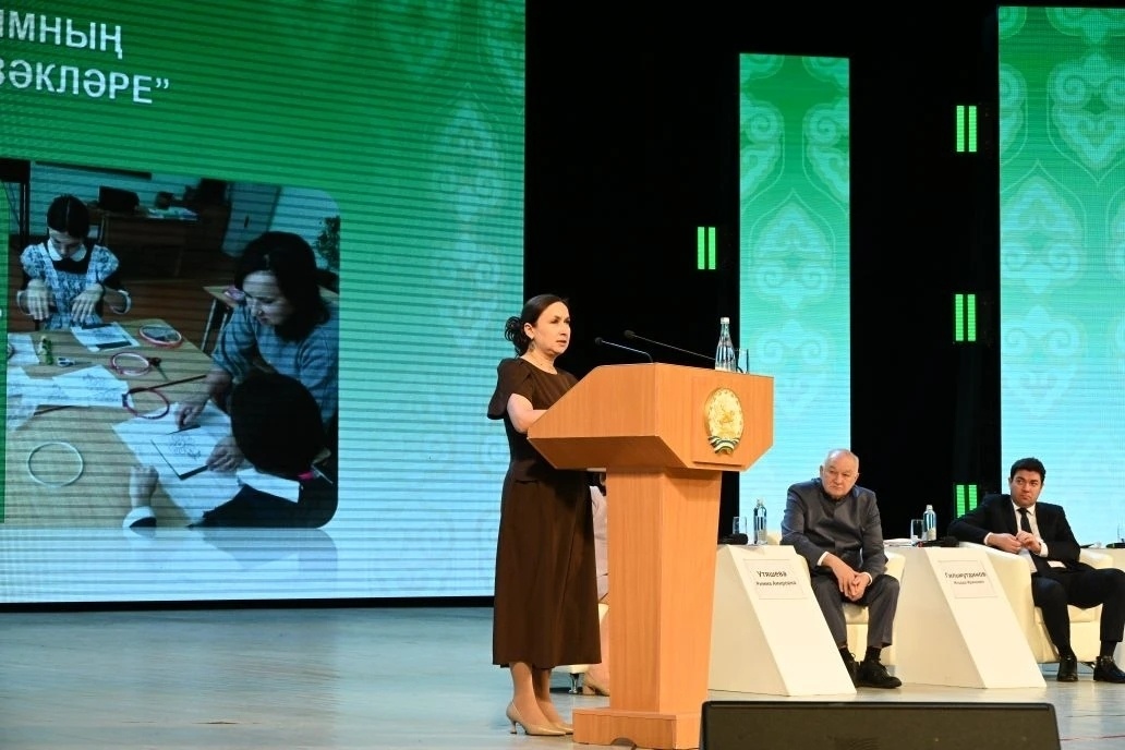     “Алты укучым татар филологиясендә белем ала”