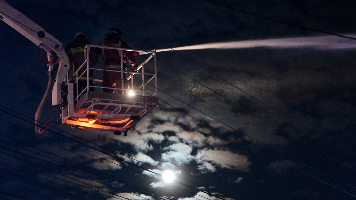    МЧС пожарные РИА