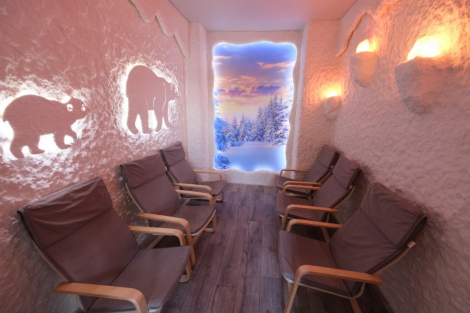    В центре реабилитации есть соляная пещера. Фото: Пресс-служба правительства Новосибирской области