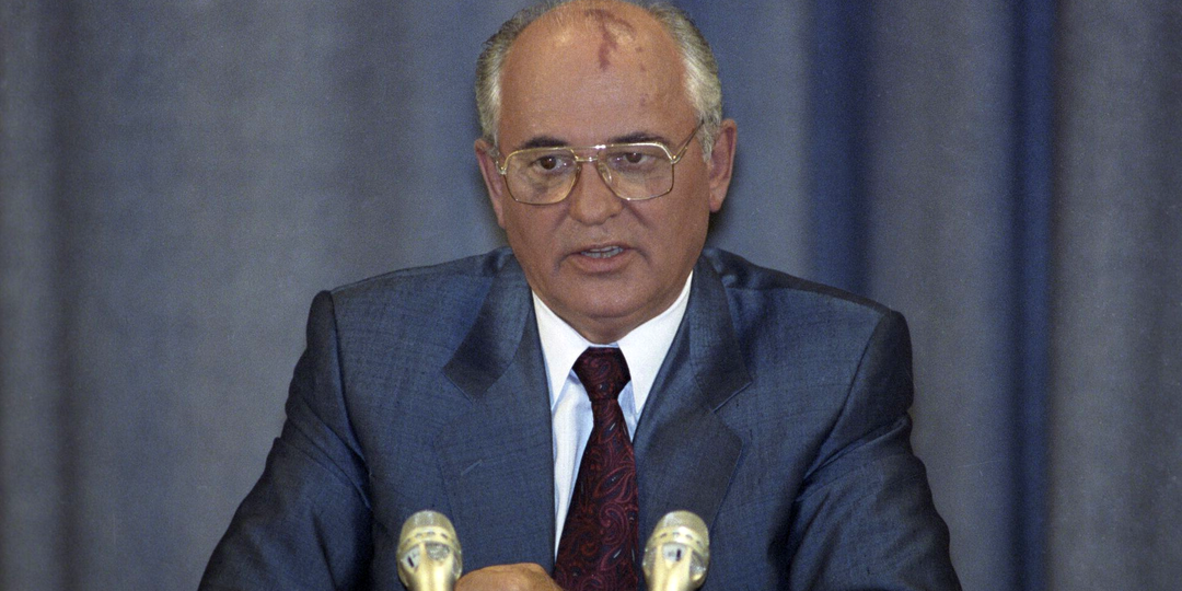 40 минимальных пенсий и охрана из 20 человек: какое содержание получил Горбачёв после развала Союза