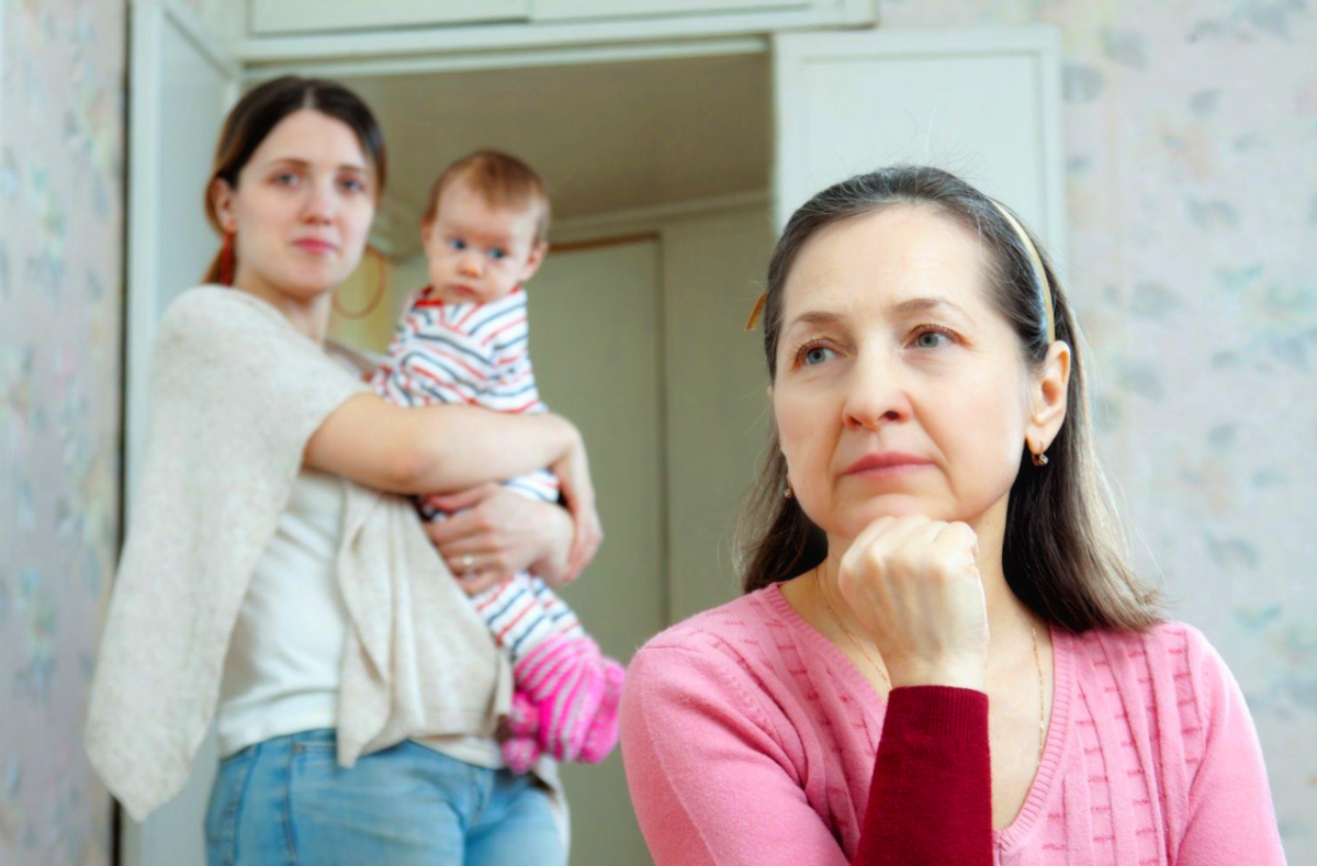 Бывшая свекровь - еще и бабушка ваших общих детей. Об этом нужно помнить.