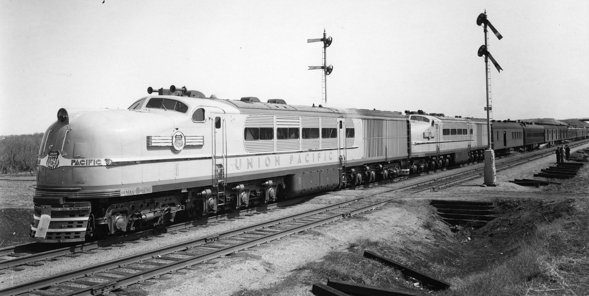 Картинки Яндекса. Union Pacific Паровая турбина GE