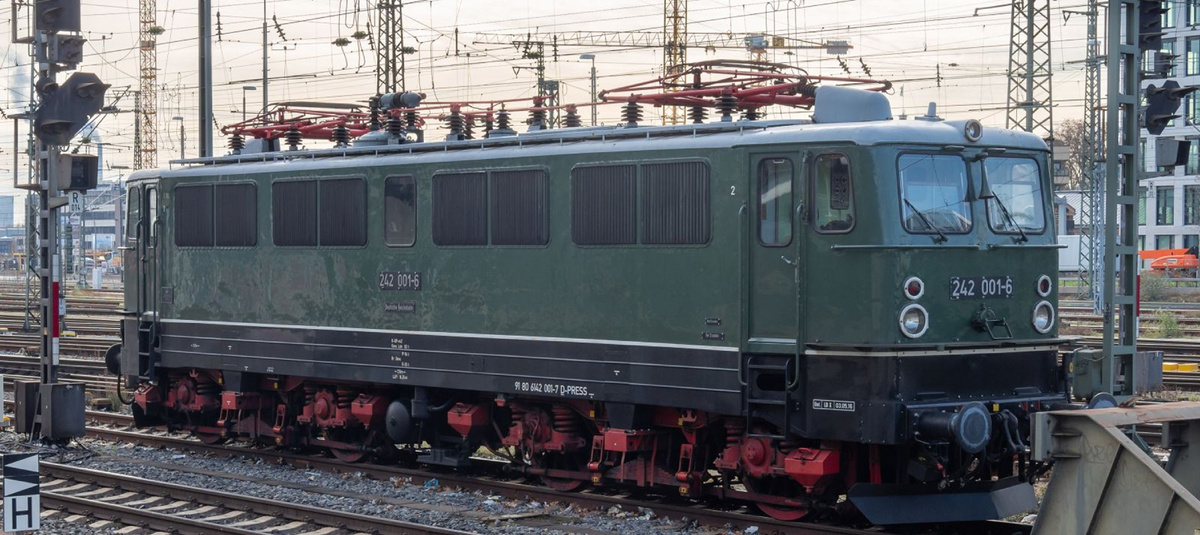 Картинки Яндекса.  Немецкая государственная железная дорога E 42