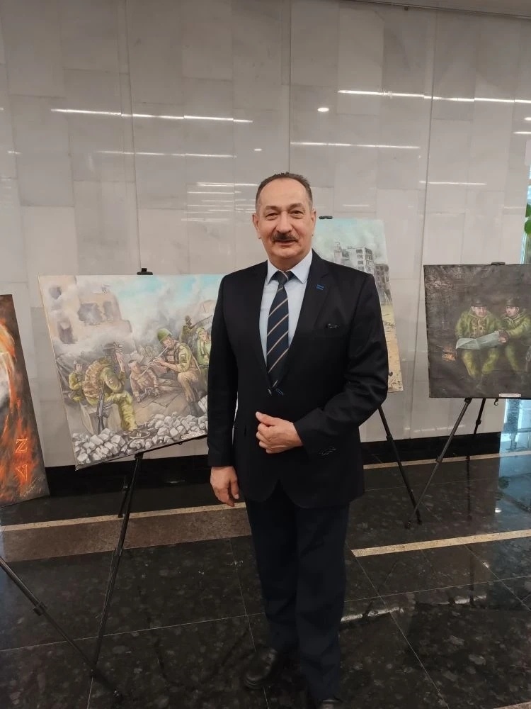      "Зур канәгатьлек, дулкынлану, киләчәккә өметләр белән килдем"
