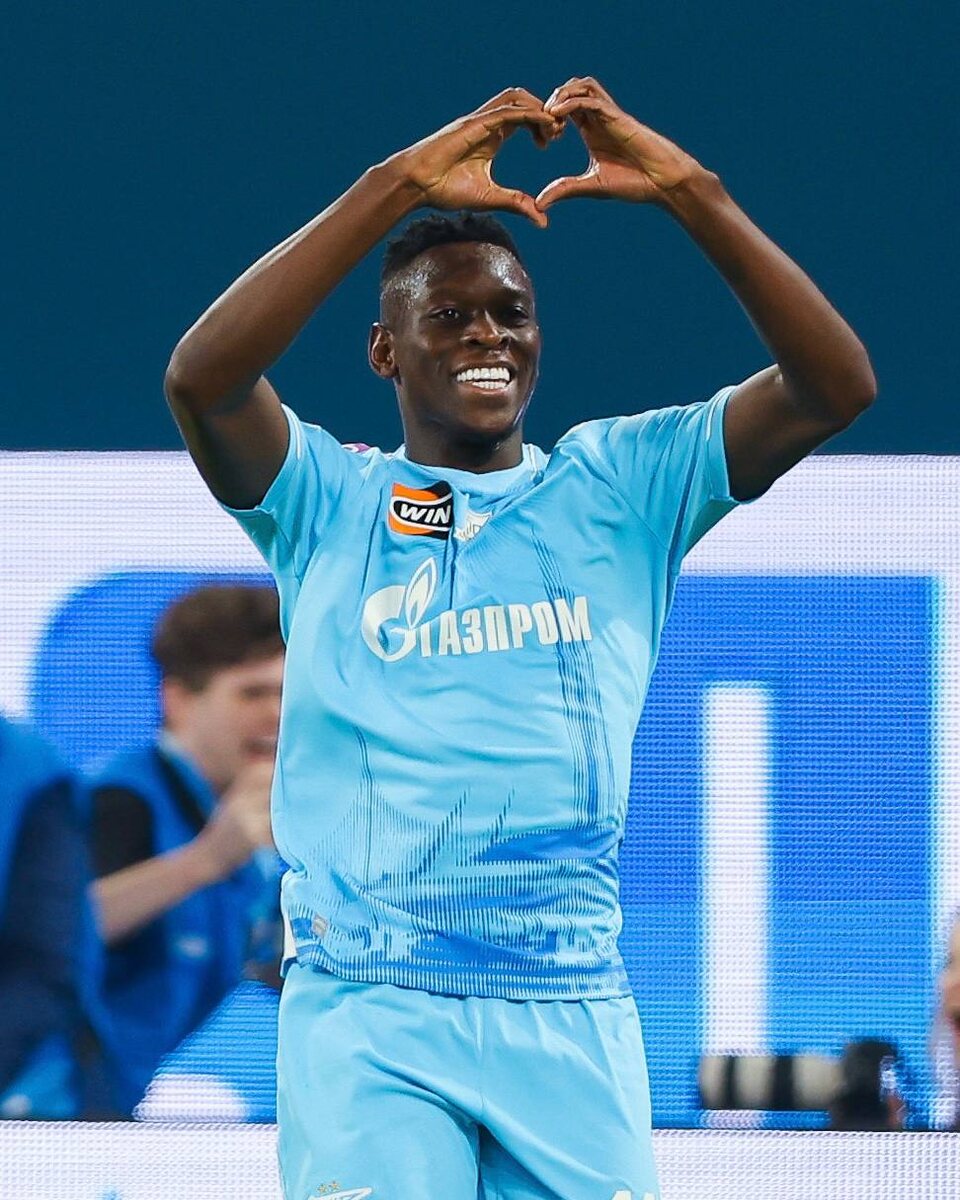    К "Зениту" нет претензийАлексей Андрианов