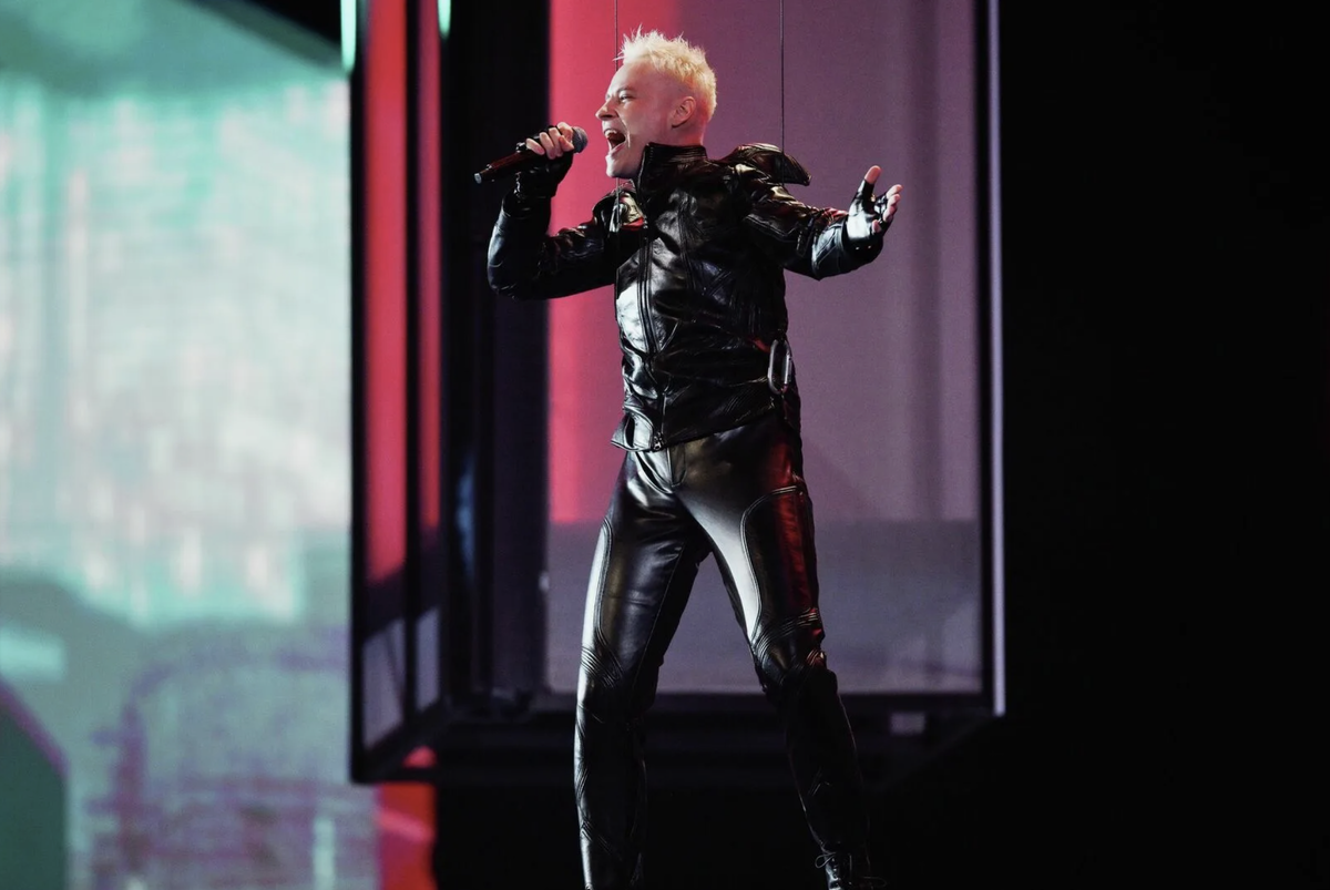 кожаные штаны дронова источник ria.ru