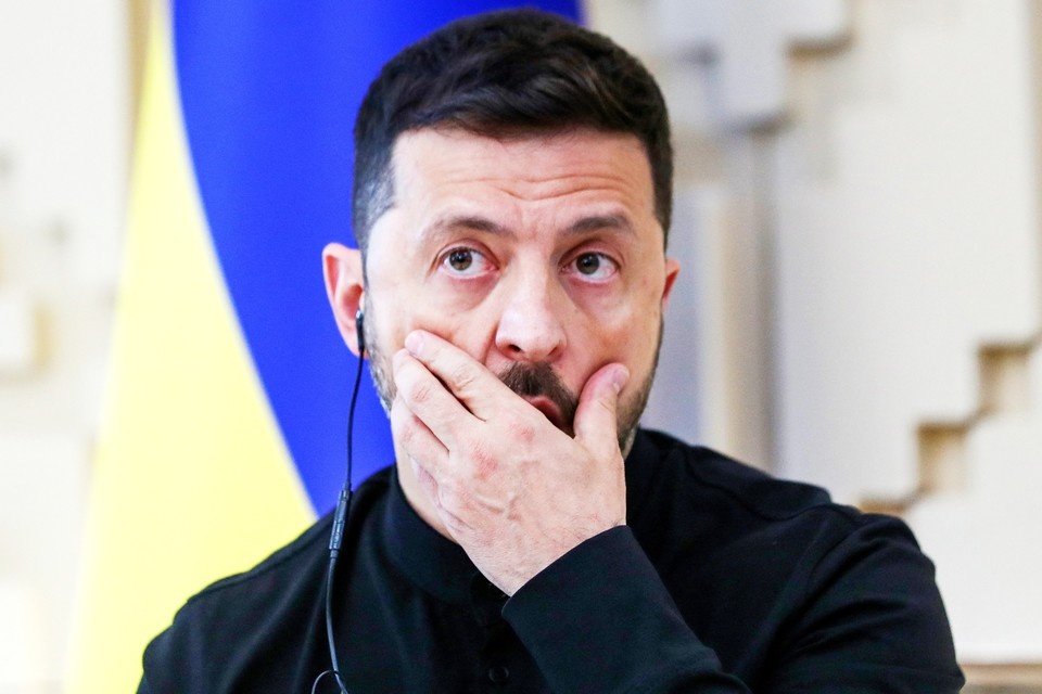    Зеленский рыдает в голос: Война Израиля и Ирана похоронит последние надежды Украины REUTERS