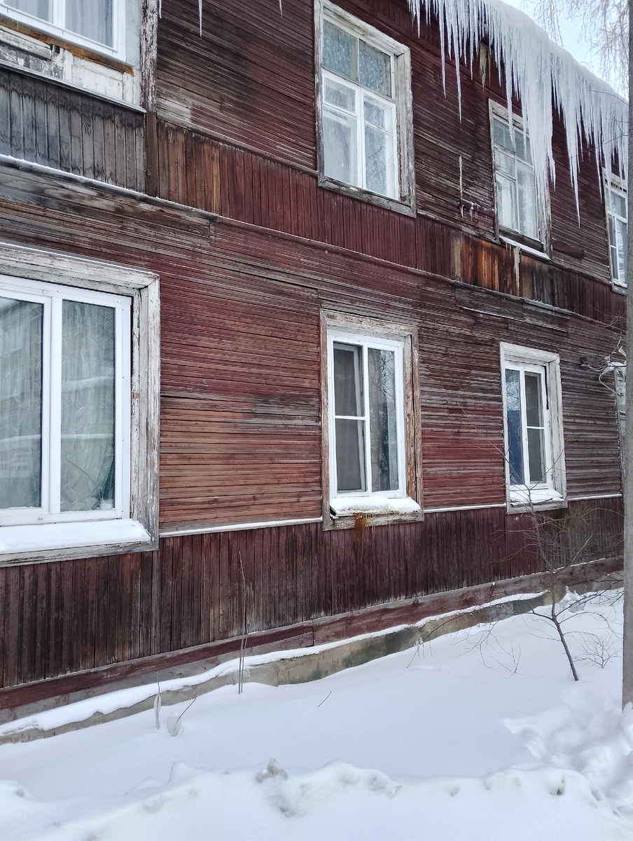 Столько сосулек! Некоторые из них просто огромные! Фото автора 